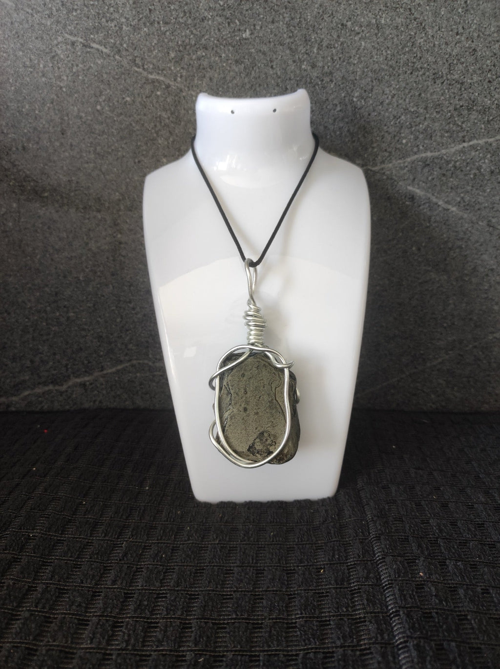 Pendentif Grosse Pierre PGP-00008